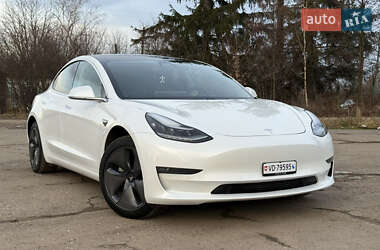 Седан Tesla Model 3 2019 в Трускавце