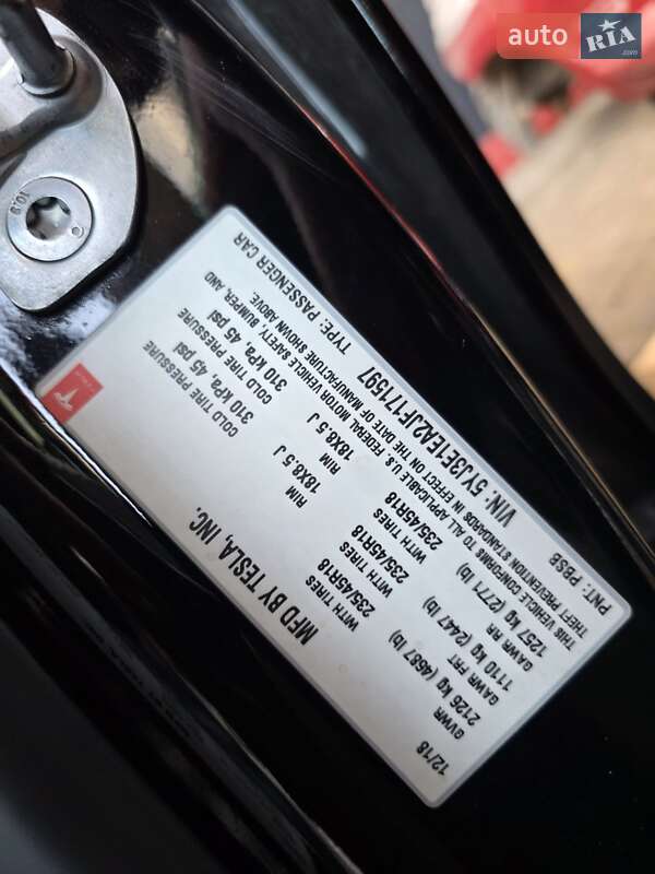 Седан Tesla Model 3 2018 в Львове фото 47 Седан Tesla Model 3 2018 в Львове