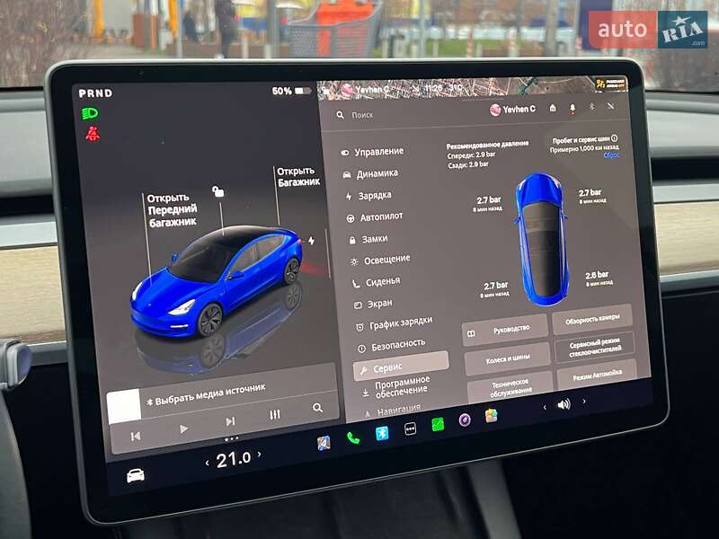 Седан Tesla Model 3 2022 в Киеве