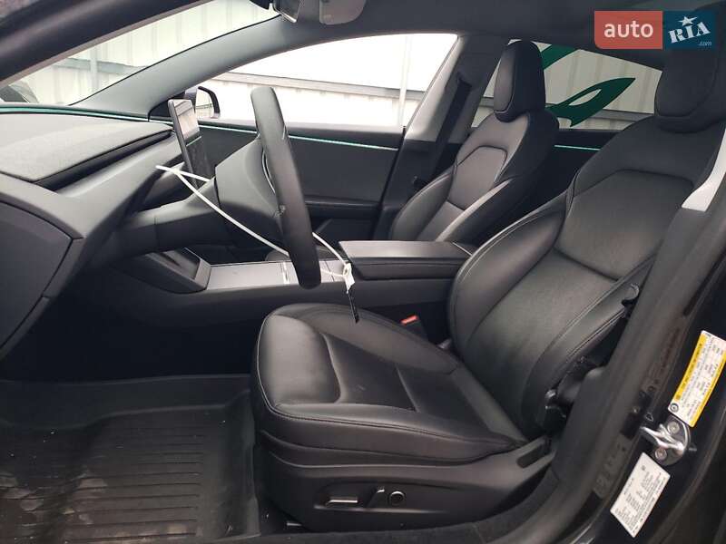 Седан Tesla Model 3 2025 в Львове фото 7 Седан Tesla Model 3 2025 в Львове