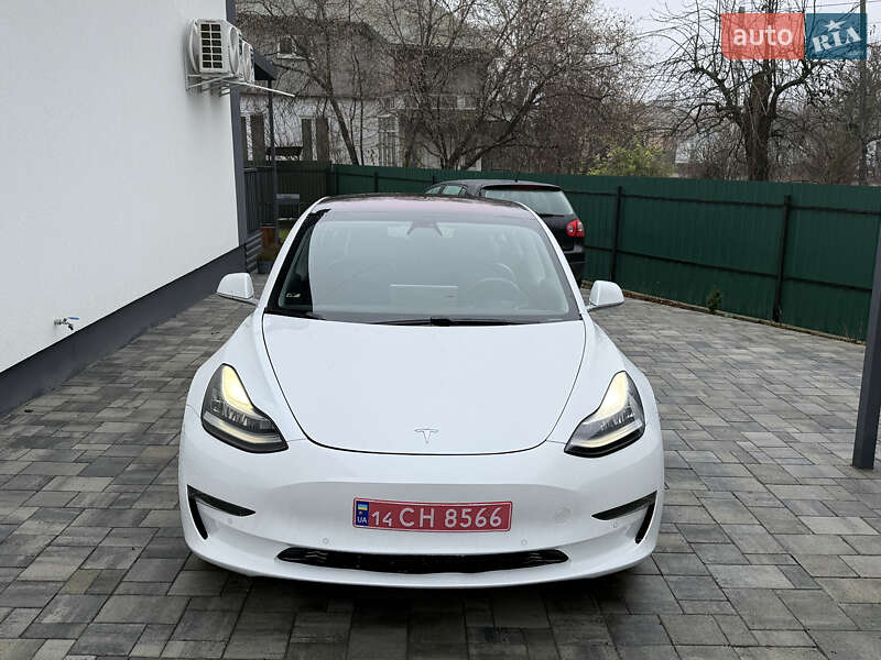Седан Tesla Model 3 2017 в Владимире фото 3 Седан Tesla Model 3 2017 в Владимире