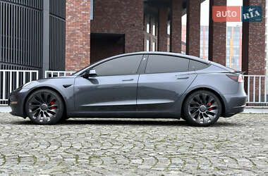 Седан Tesla Model 3 2021 в Днепре