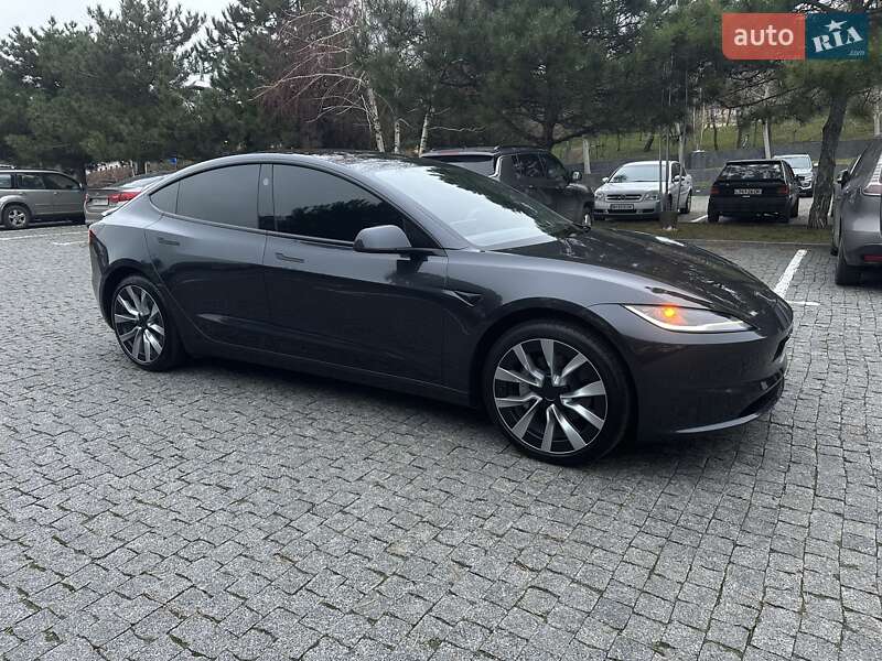 Седан Tesla Model 3 2025 в Одессе фото 10 Седан Tesla Model 3 2025 в Одессе