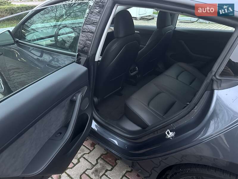 Седан Tesla Model 3 2023 в Одессе фото 17 Седан Tesla Model 3 2023 в Одессе