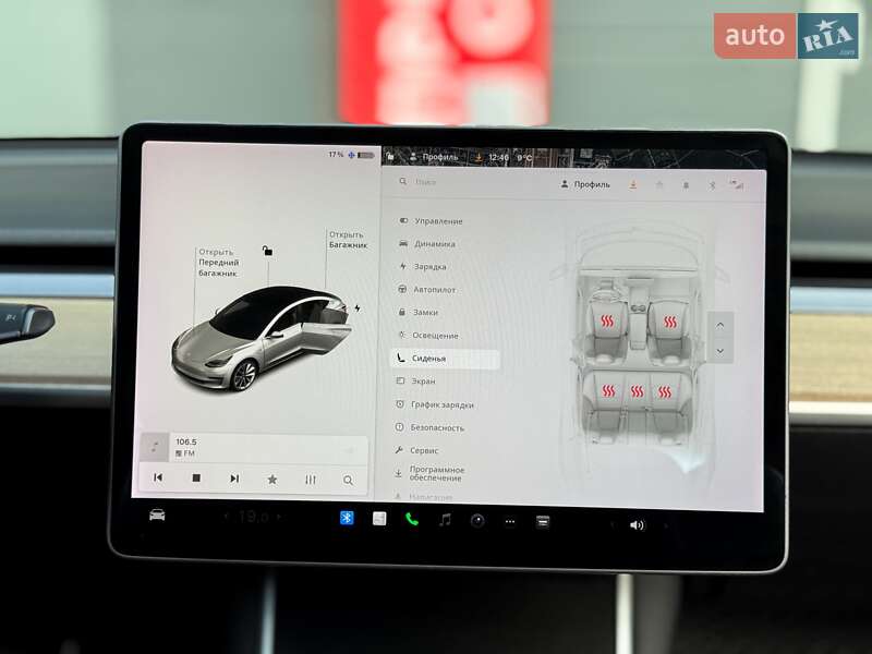 Седан Tesla Model 3 2018 в Киеве