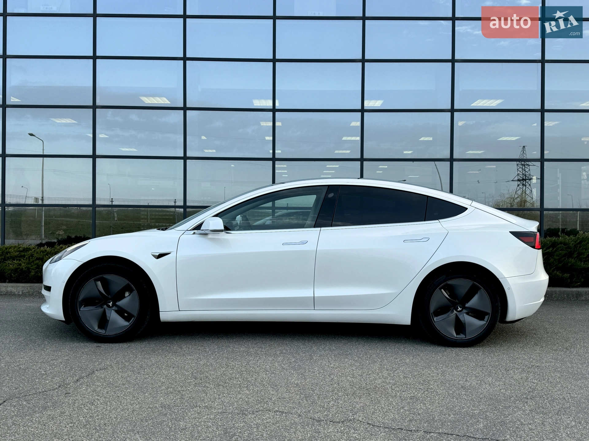2019 Tesla Model 3 - мініатюра 3
