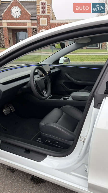 Седан Tesla Model 3 2024 в Киеве фото 14 Седан Tesla Model 3 2024 в Киеве