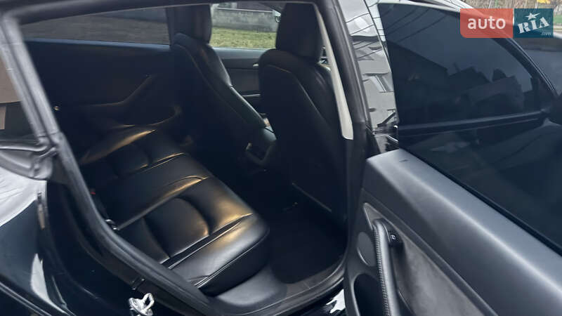 Седан Tesla Model 3 2021 в Луцке фото 30 Седан Tesla Model 3 2021 в Луцке