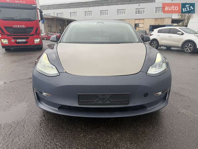 Седан Tesla Model 3 2022 в Киеве фото 9 Седан Tesla Model 3 2022 в Киеве