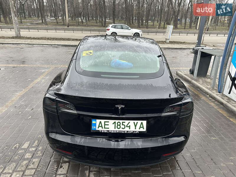 Седан Tesla Model 3 2018 в Днепре