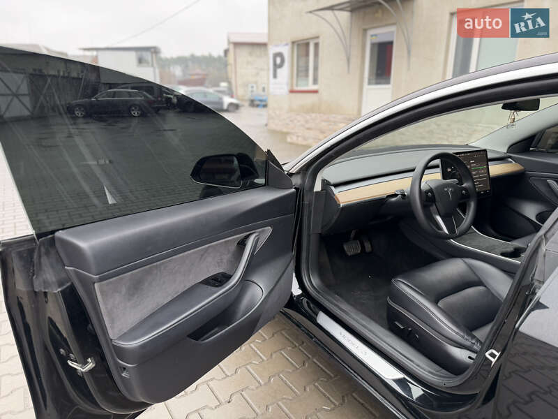 Седан Tesla Model 3 2019 в Луцке фото 14 Седан Tesla Model 3 2019 в Луцке
