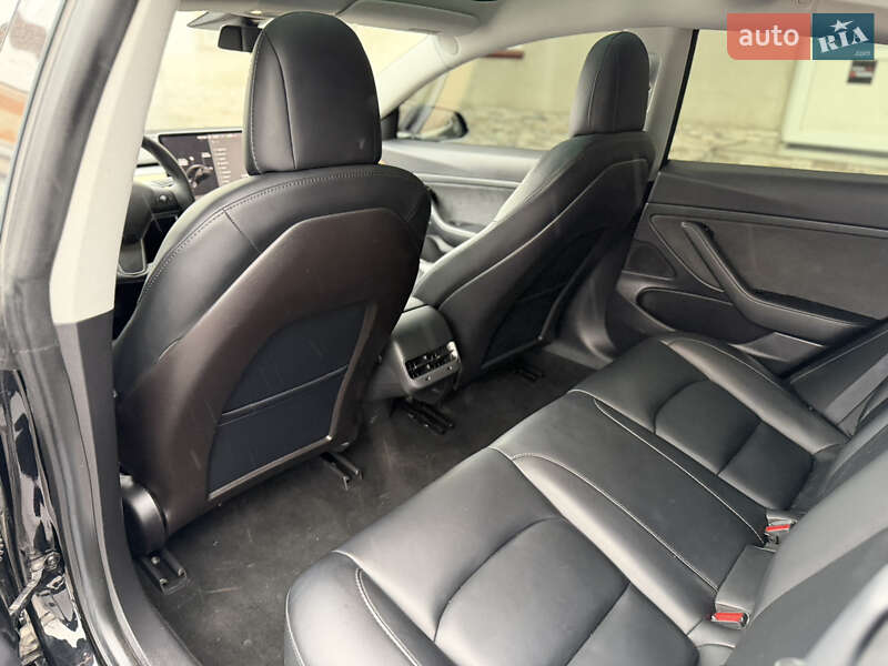 Седан Tesla Model 3 2019 в Луцке фото 29 Седан Tesla Model 3 2019 в Луцке