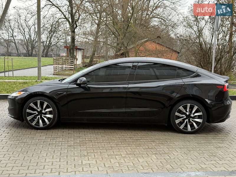 Седан Tesla Model 3 2024 в Звягеле фото 24 Седан Tesla Model 3 2024 в Звягеле
