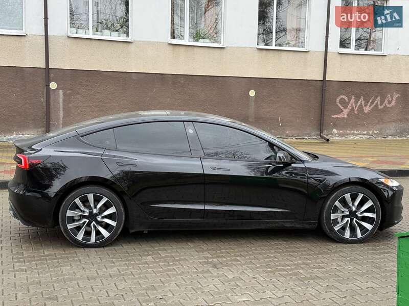 Седан Tesla Model 3 2024 в Звягеле фото 28 Седан Tesla Model 3 2024 в Звягеле