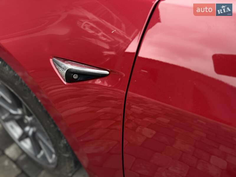 Седан Tesla Model 3 2018 в Львове фото 17 Седан Tesla Model 3 2018 в Львове