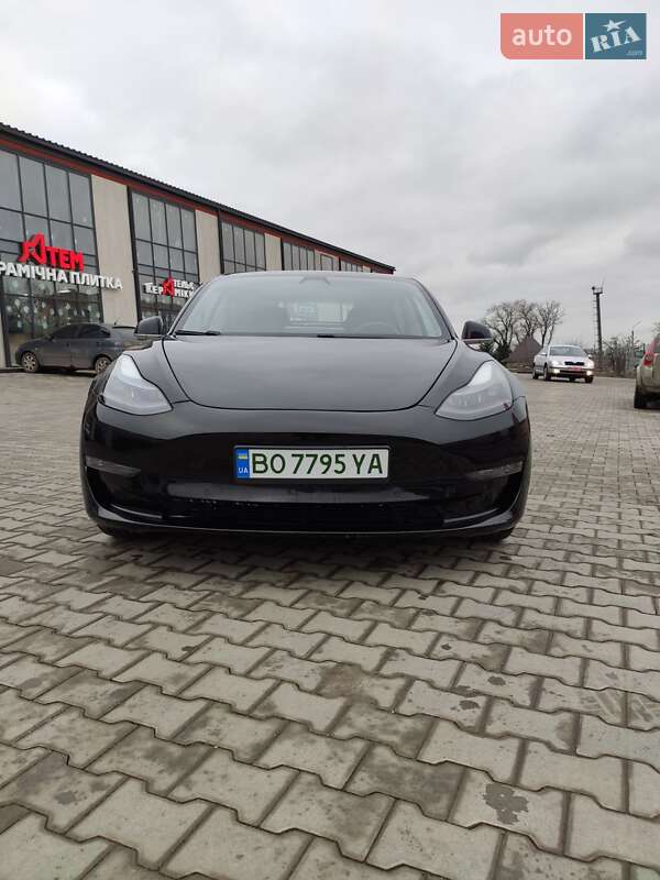 Седан Tesla Model 3 2018 в Тернополе фото 42 Седан Tesla Model 3 2018 в Тернополе