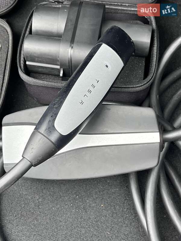 Седан Tesla Model 3 2018 в Тернополе фото 52 Седан Tesla Model 3 2018 в Тернополе