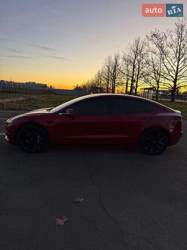 Седан Tesla Model 3 2018 в Николаеве фото 11 Седан Tesla Model 3 2018 в Николаеве