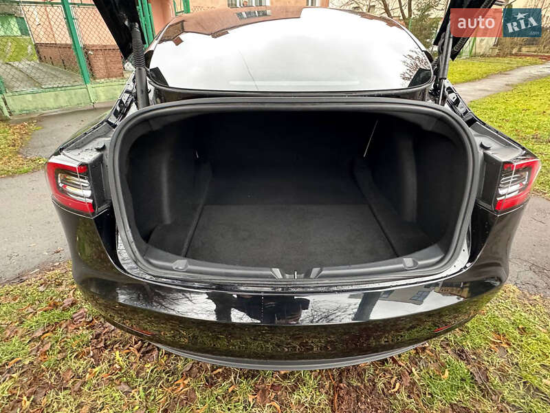Седан Tesla Model 3 2021 в Львове фото 10 Седан Tesla Model 3 2021 в Львове