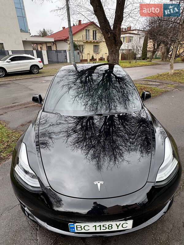 Седан Tesla Model 3 2021 в Львове фото 14 Седан Tesla Model 3 2021 в Львове