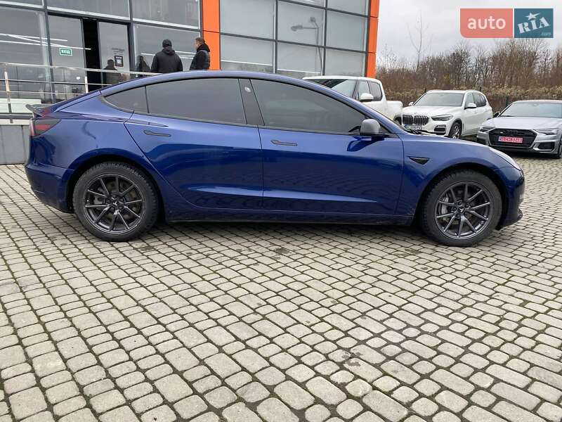 Седан Tesla Model 3 2018 в Львове фото 8 Седан Tesla Model 3 2018 в Львове