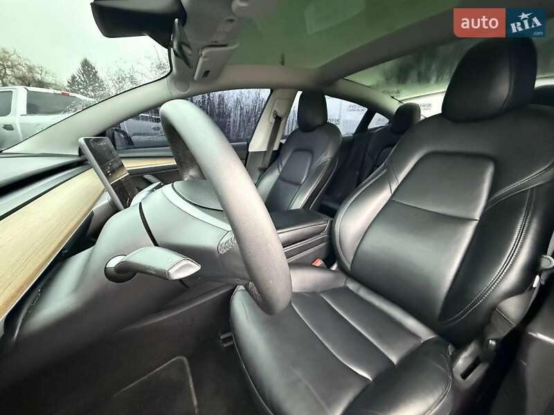Седан Tesla Model 3 2021 в Луцке фото 18 Седан Tesla Model 3 2021 в Луцке