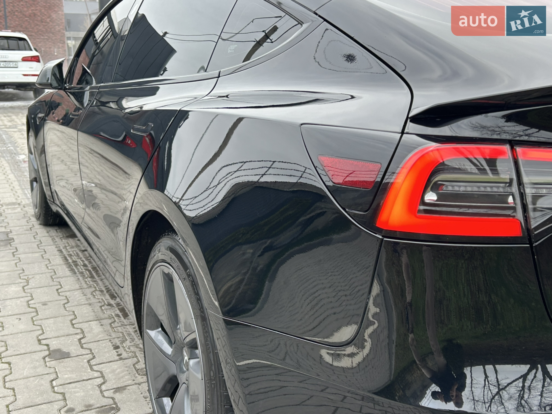 2019 Tesla Model 3 - мініатюра 10