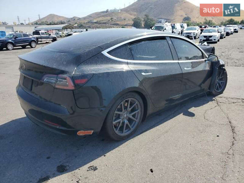 Седан Tesla Model 3 2018 в Харкові фото 3 Седан Tesla Model 3 2018 в Харкові