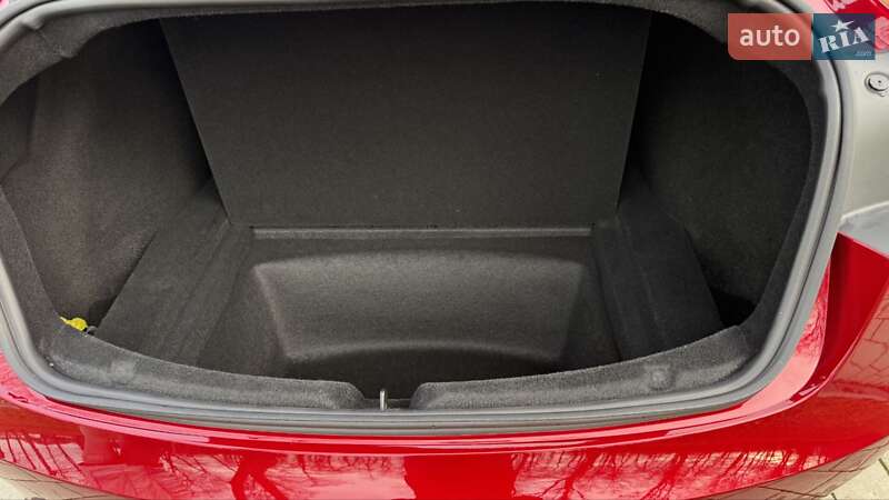 Седан Tesla Model 3 2025 в Ковеле