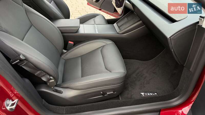 Седан Tesla Model 3 2025 в Ковеле