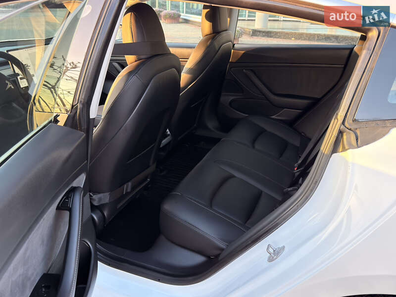 Седан Tesla Model 3 2020 в Ковеле фото 17 Седан Tesla Model 3 2020 в Ковеле