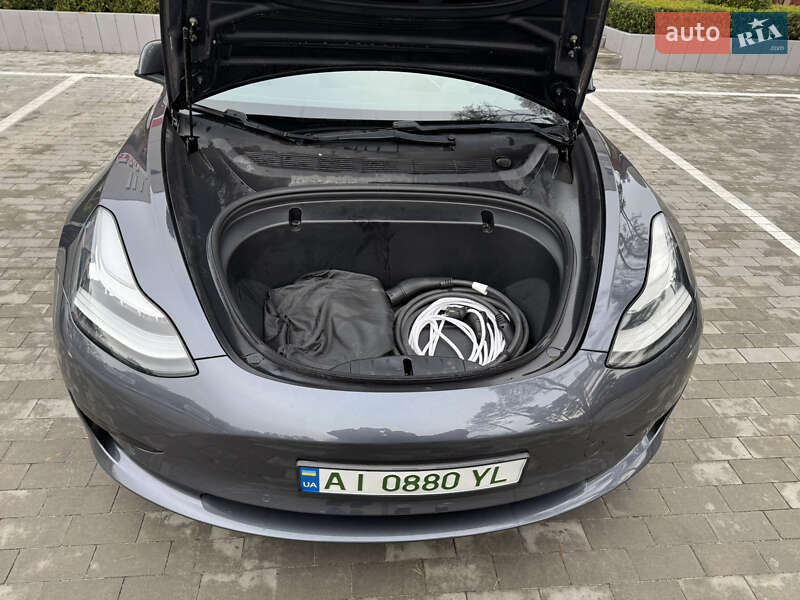 Седан Tesla Model 3 2019 в Киеве фото 11 Седан Tesla Model 3 2019 в Киеве