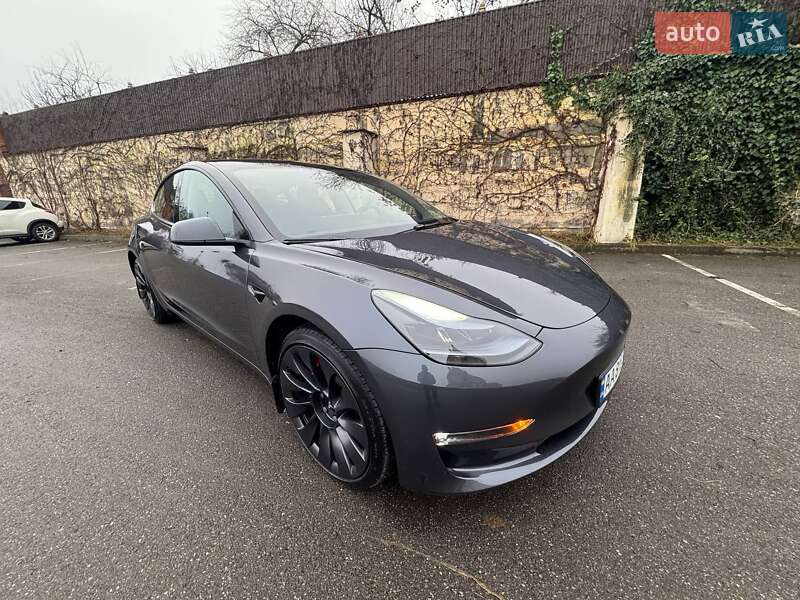 Седан Tesla Model 3 2023 в Киеве фото 22 Седан Tesla Model 3 2023 в Киеве