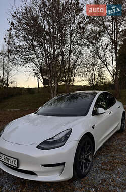 Седан Tesla Model 3 2020 в Львове
