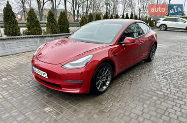 Седан Tesla Model 3 2017 в Вінниці