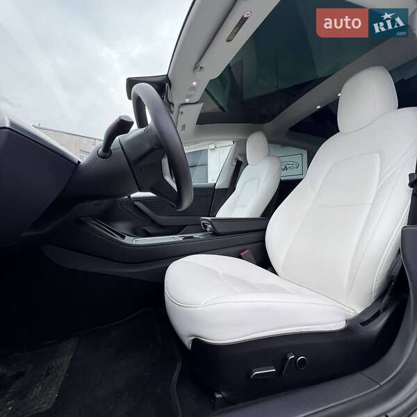 Седан Tesla Model 3 2022 в Чернигове фото 21 Седан Tesla Model 3 2022 в Чернигове