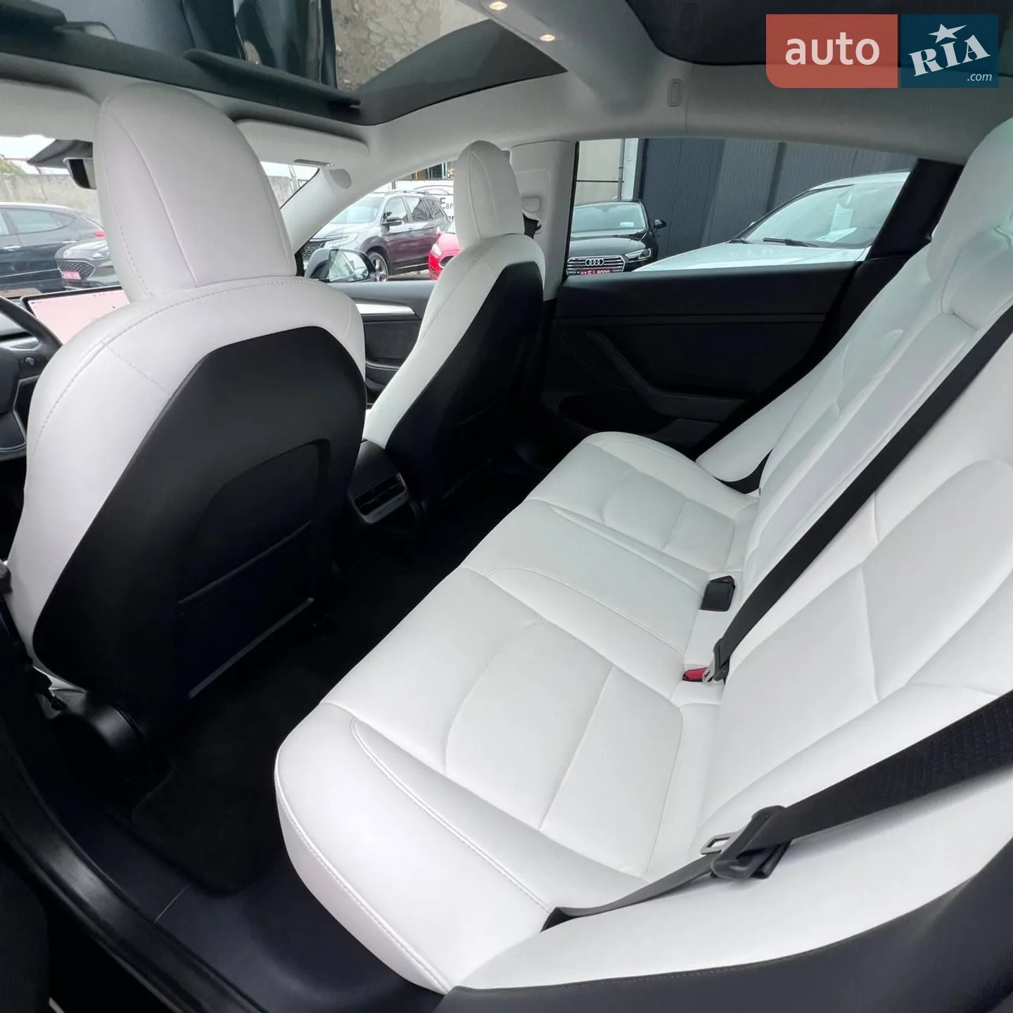 2022 Tesla Model 3 - мініатюра 35