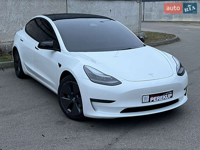 Седан Tesla Model 3 2021 в Киеве фото 6 Седан Tesla Model 3 2021 в Киеве