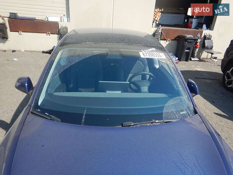 Седан Tesla Model 3 2025 в Киеве фото 5 Седан Tesla Model 3 2025 в Киеве