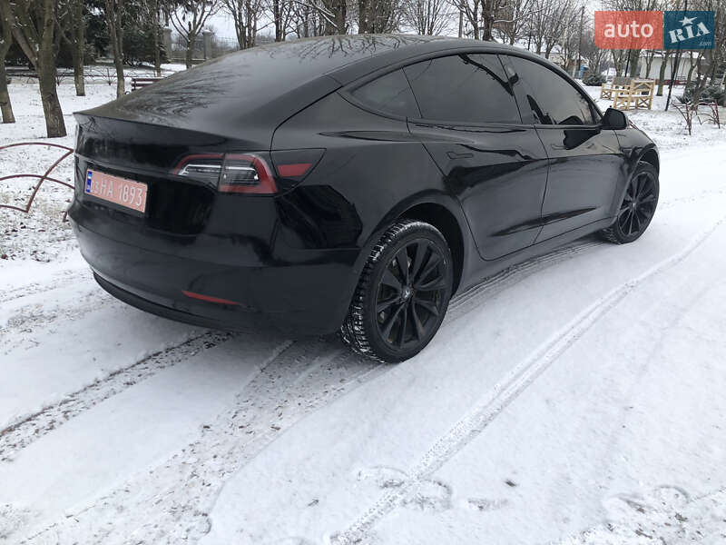 Седан Tesla Model 3 2019 в Харькове фото 53 Седан Tesla Model 3 2019 в Харькове