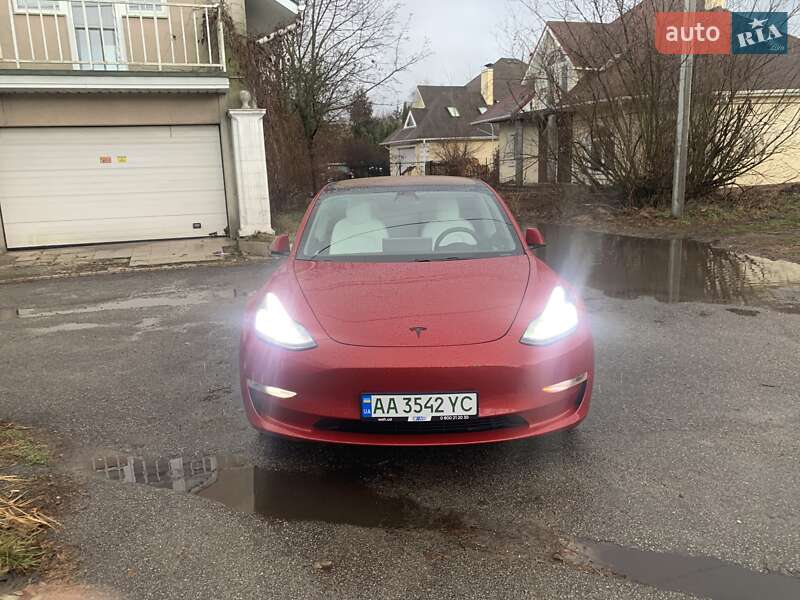 Tesla Model 3 2018 Tesla Model 3 2018