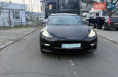 Седан Tesla Model 3 2018 в Николаеве
