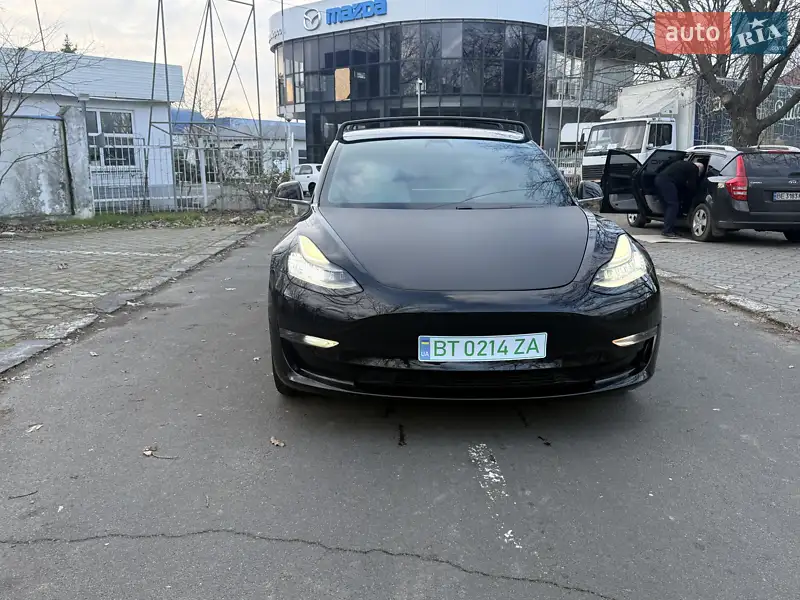 Tesla Model 3 2018