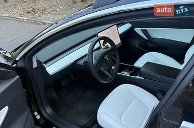 Седан Tesla Model 3 2018 в Николаеве