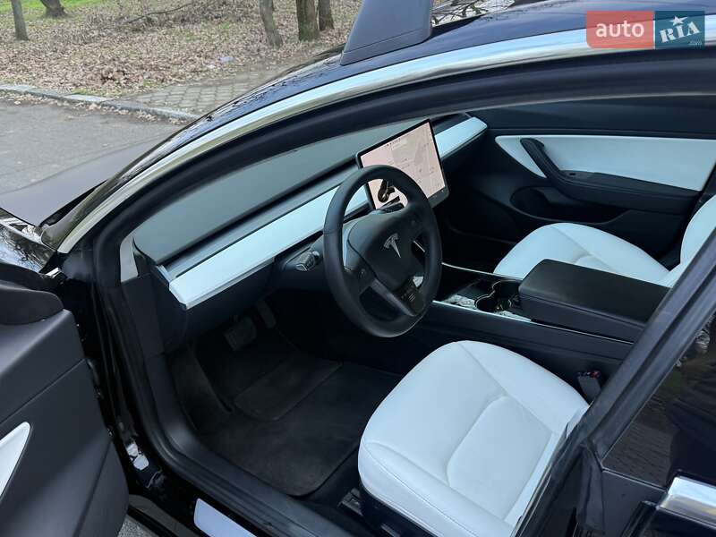Седан Tesla Model 3 2018 в Николаеве фото 5 Седан Tesla Model 3 2018 в Николаеве