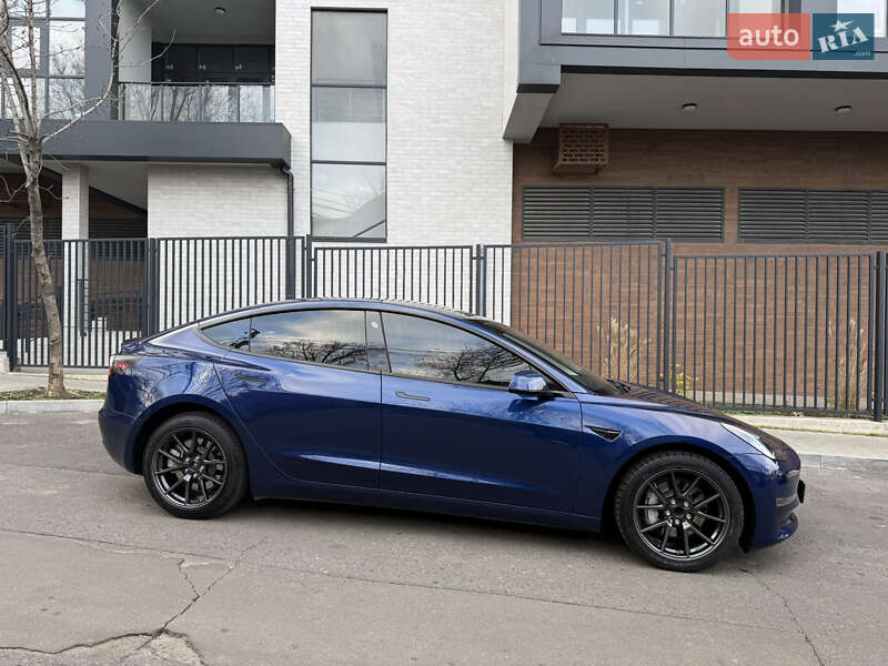 Седан Tesla Model 3 2023 в Одессе фото 3 Седан Tesla Model 3 2023 в Одессе