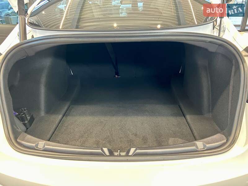 Седан Tesla Model 3 2022 в Вінниці фото 32 Седан Tesla Model 3 2022 в Вінниці