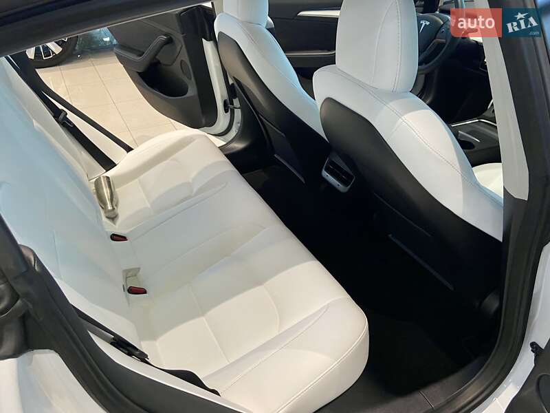 Седан Tesla Model 3 2022 в Вінниці фото 34 Седан Tesla Model 3 2022 в Вінниці
