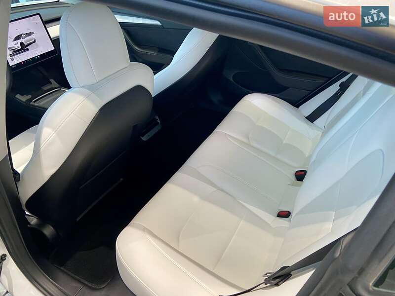 Седан Tesla Model 3 2022 в Вінниці фото 31 Седан Tesla Model 3 2022 в Вінниці