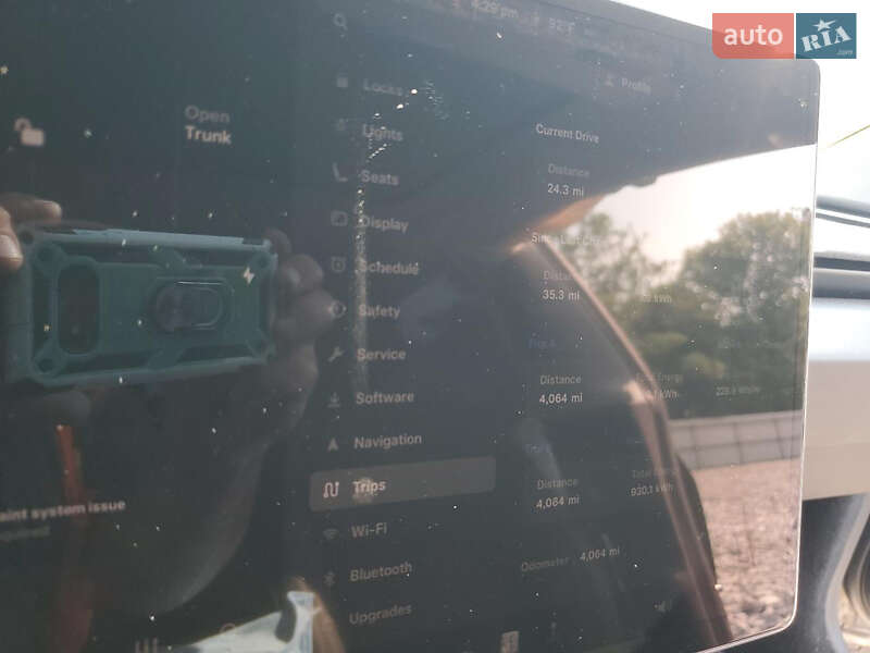 Седан Tesla Model 3 2025 в Кривом Роге